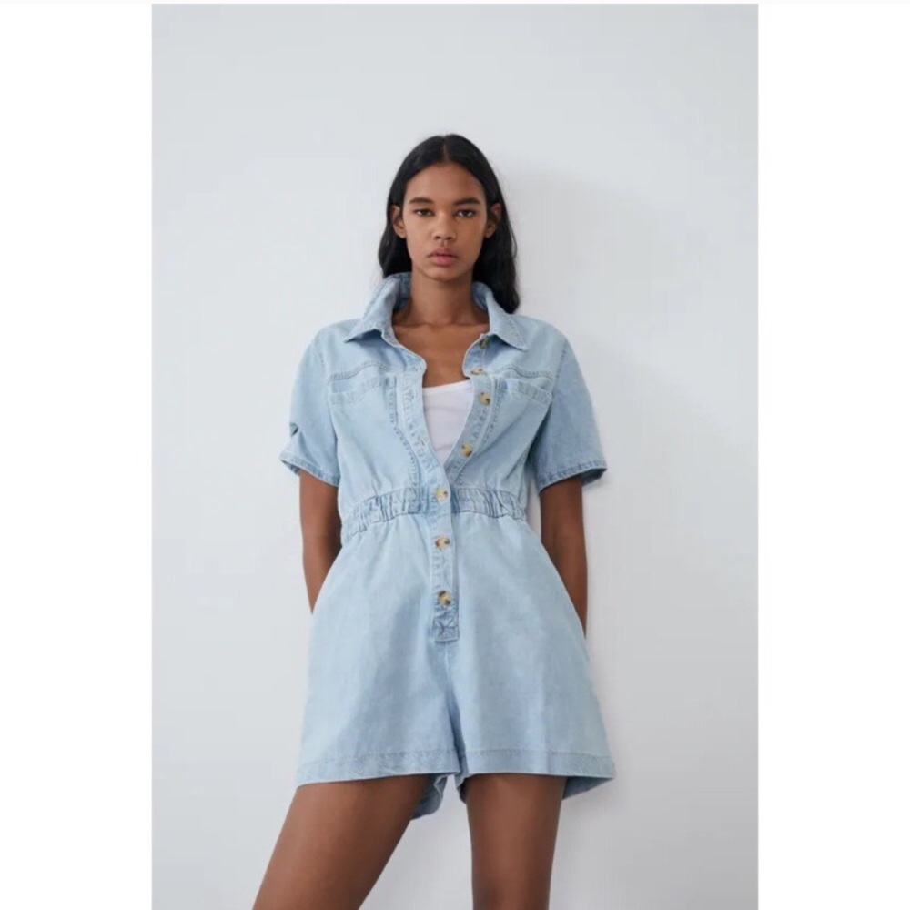 Rare Zara Light Wash Denim Jumpsuit L - Picture 11 of 13